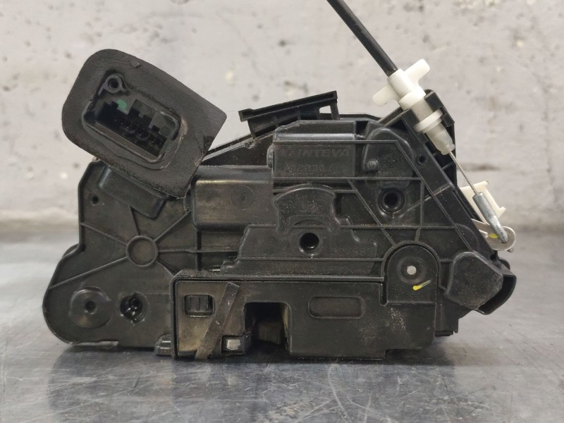 Recambio de cerradura puerta delantera izquierda para skoda fabia iii (nj3) 1.4 tdi referencia OEM IAM 6V1837015A  