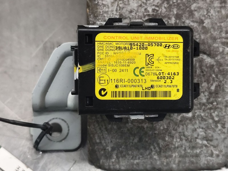 Recambio de modulo electronico para hyundai i30 (gd) 1.6 crdi referencia OEM IAM 919513X160  