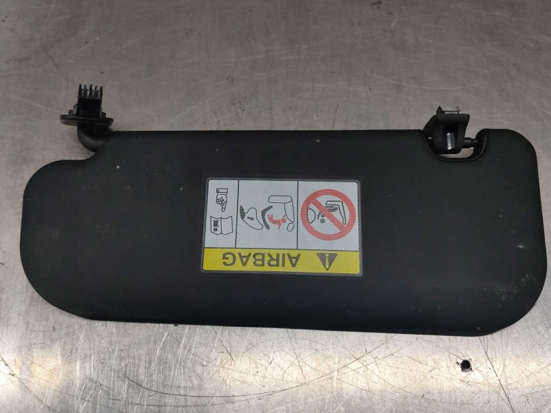 Recambio de parasol derecho para hyundai i30 (gd) 1.6 crdi referencia OEM IAM   