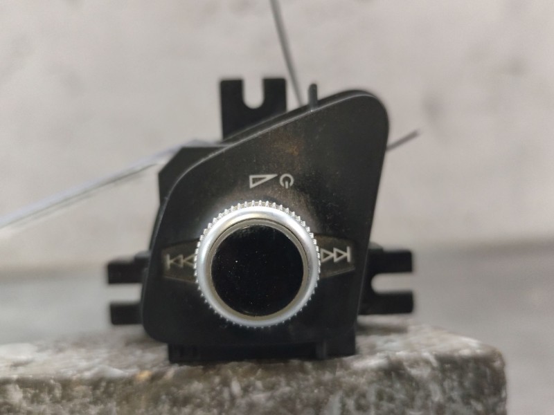 Recambio de mando multifuncion para audi q7 (4mb, 4mg, 4mq) 3.0 tdi quattro referencia OEM IAM 4M1919616B  