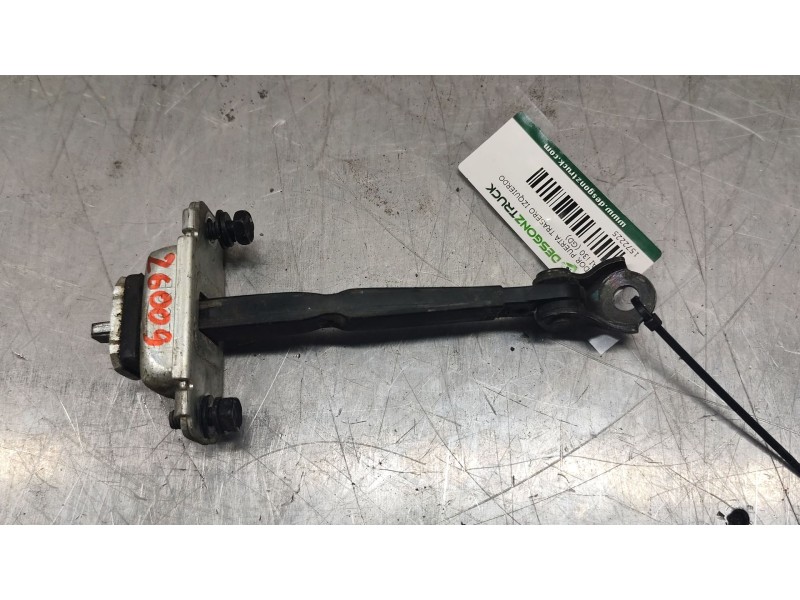 Recambio de retenedor puerta para hyundai i30 (gd) 1.6 crdi referencia OEM IAM   