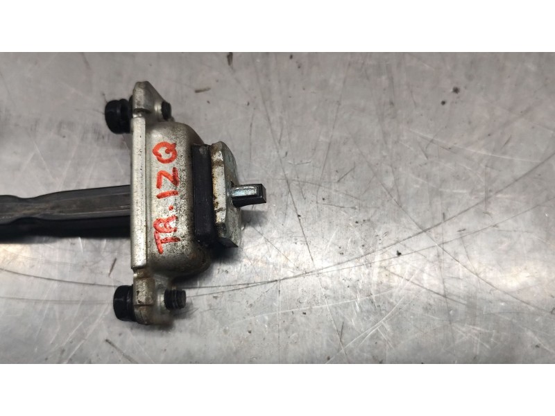 Recambio de retenedor puerta para hyundai i30 (gd) 1.6 crdi referencia OEM IAM   