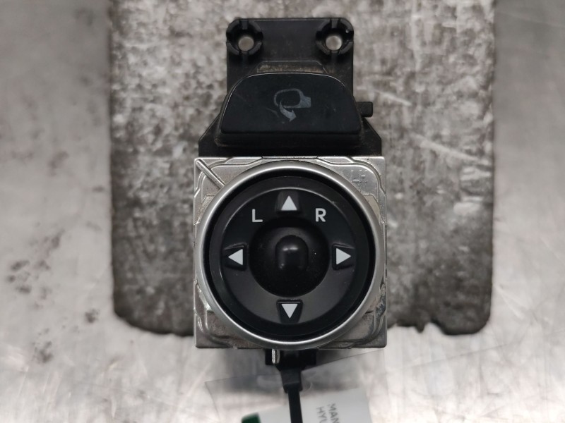 Recambio de mando retrovisor para hyundai i30 (gd) 1.6 crdi referencia OEM IAM 39Y4811110  