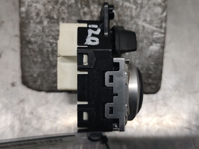 Recambio de mando retrovisor para hyundai i30 (gd) 1.6 crdi referencia OEM IAM 39Y4811110  
