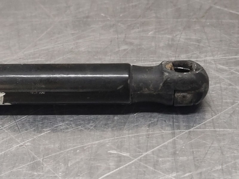 Recambio de amortiguadores maletero / porton para hyundai i30 (gd) 1.6 crdi referencia OEM IAM   