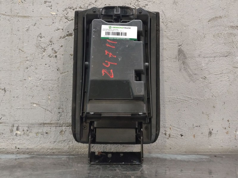 Recambio de apoyabrazos central para nissan qashqai ii (j11, j11_) 1.5 dci referencia OEM IAM   