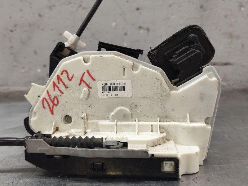 Recambio de cerradura puerta trasera izquierda para skoda fabia iii (nj3) 1.4 tdi referencia OEM IAM 6V0839015A  
