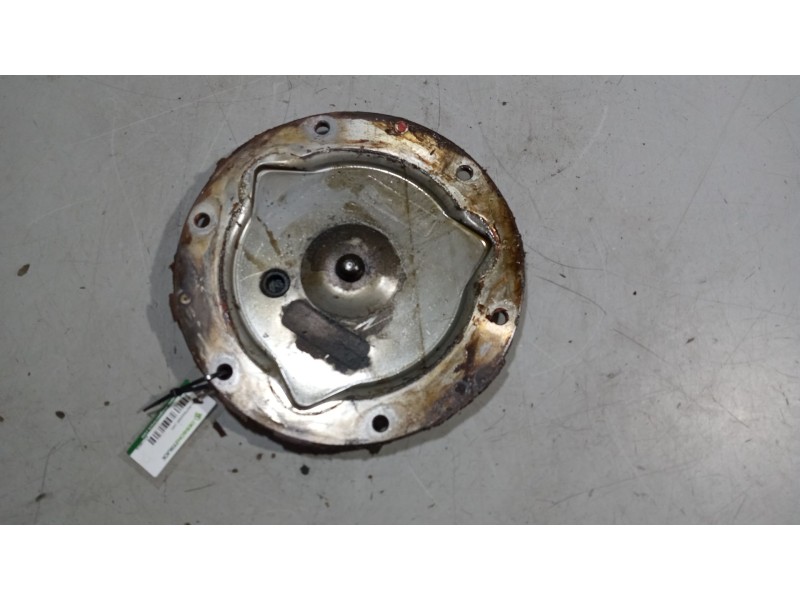 Recambio de tapa para iveco eurotrakker (mp) 7.8 diesel referencia OEM IAM 42118606  