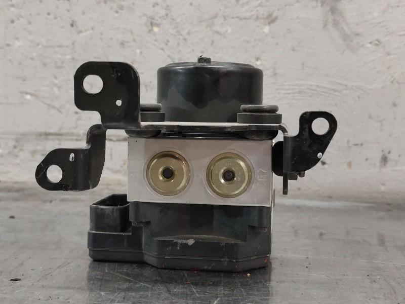 Recambio de abs para kia cerato i hatchback (ld) 2.0 crdi referencia OEM IAM 492AAD1E10  