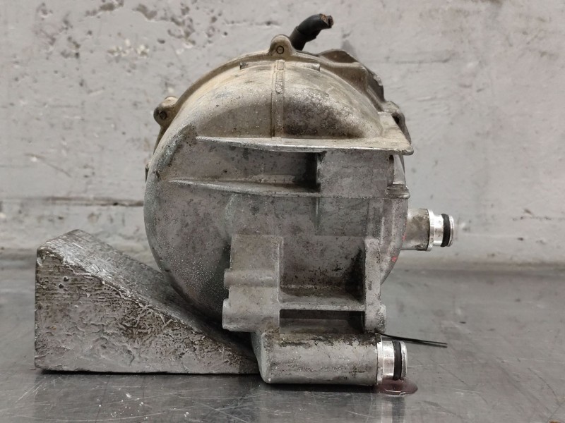 Recambio de alternador para mercedes-benz clase m (w163) ml 400 cdi (163.128) referencia OEM IAM A0001502260  