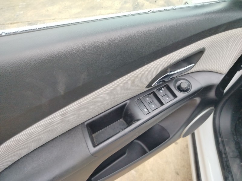 chevrolet cruze (j300) del año 2011