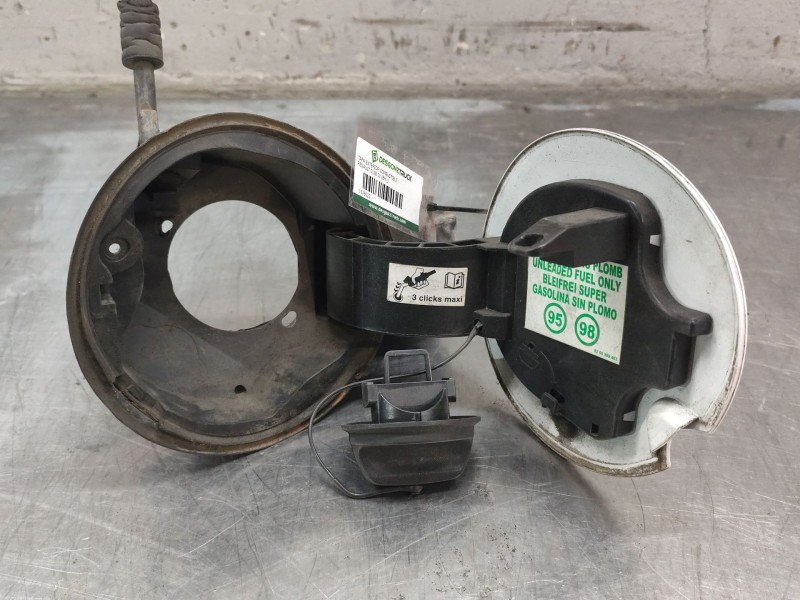 Recambio de tapa exterior combustible para renault clio iv (bh_) 0.9 tce 90 referencia OEM IAM   