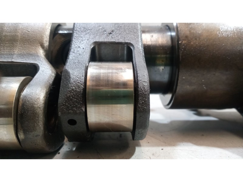 Recambio de eje balancines para renault serie t 10.8 diesel referencia OEM IAM 7421881494 7421539409 7421808975