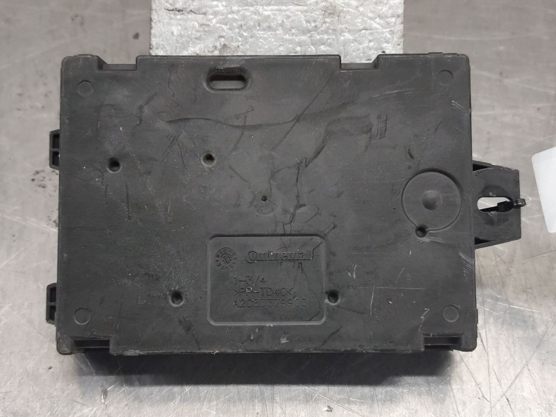 Recambio de modulo electronico para renault clio iv (bh_) 0.9 tce 90 referencia OEM IAM 284B19573R  