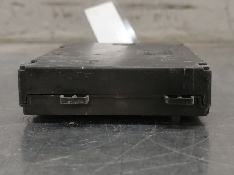 Recambio de modulo electronico para renault clio iv (bh_) 0.9 tce 90 referencia OEM IAM 284B19573R  