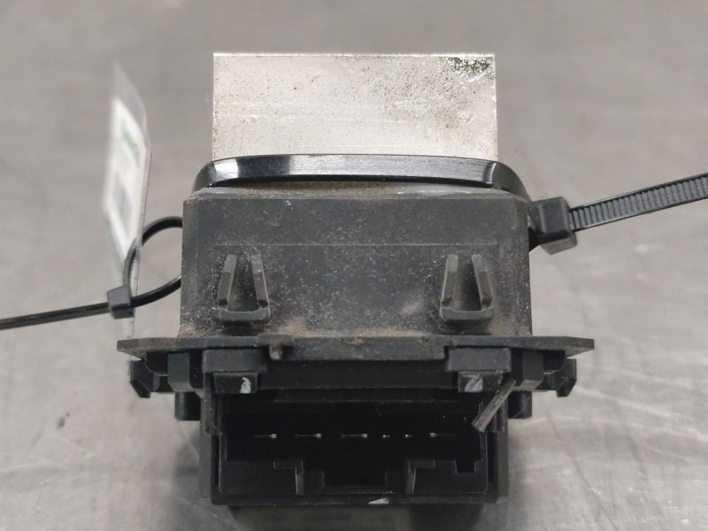 Recambio de resistencia calefaccion para renault clio iv (bh_) 0.9 tce 90 referencia OEM IAM T1017846R  