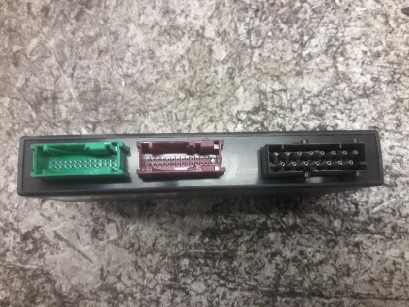 Recambio de modulo confort para bmw serie 3 compacto (e36) 318tds referencia OEM IAM 61358369483 608377UTA 