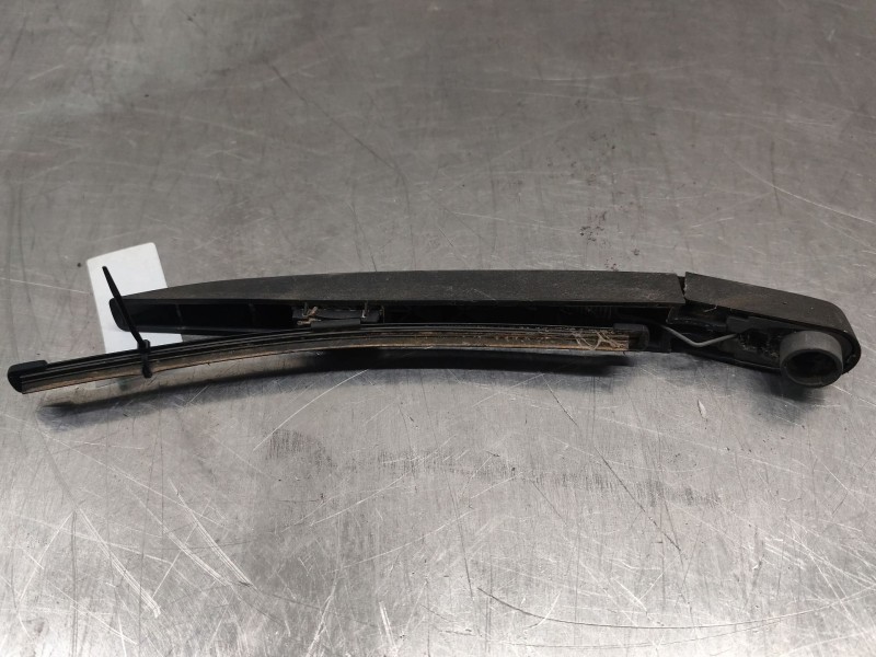 Recambio de brazo limpia trasero para renault clio iv (bh_) 0.9 tce 90 referencia OEM IAM   