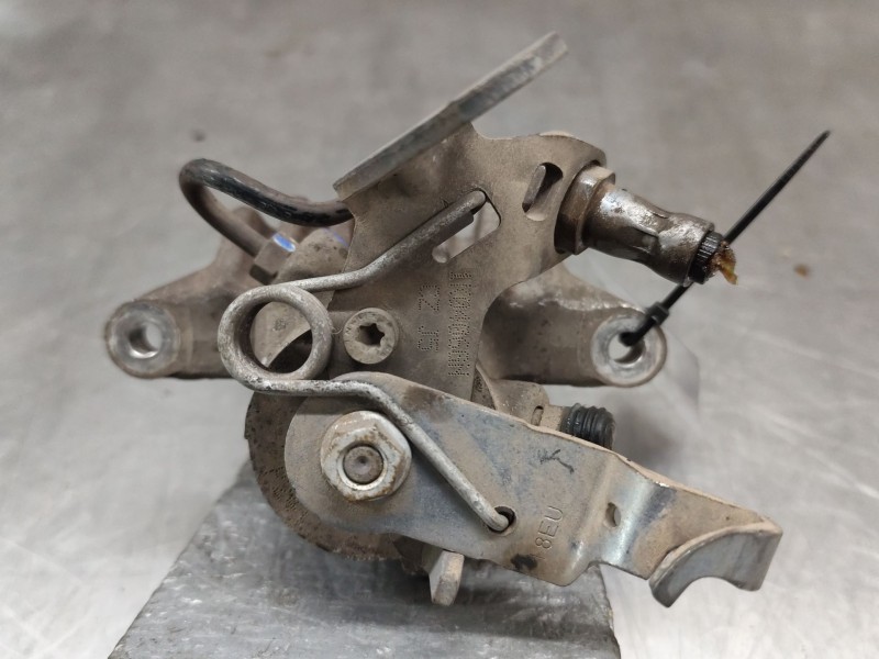 Recambio de pinza freno trasera derecha para volkswagen golf v (1k1) 1.9 tdi referencia OEM IAM   