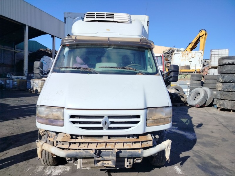renault trucks mascott caja/chasis del año 2004