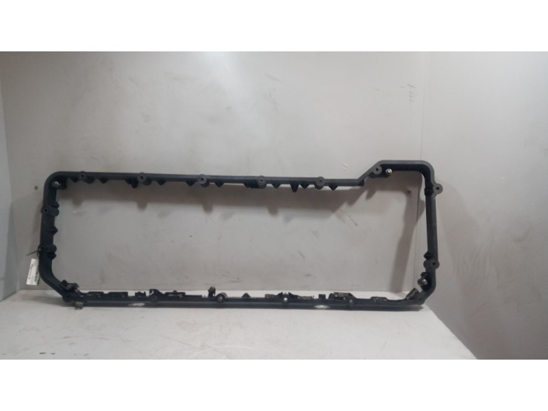Recambio de tapa balancines para renault serie t 10.8 diesel referencia OEM IAM 7422199054  