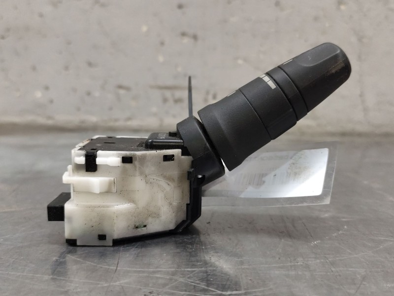 Recambio de mando limpia para nissan x-trail ii (t31) 2.0 dci 4x4 referencia OEM IAM   