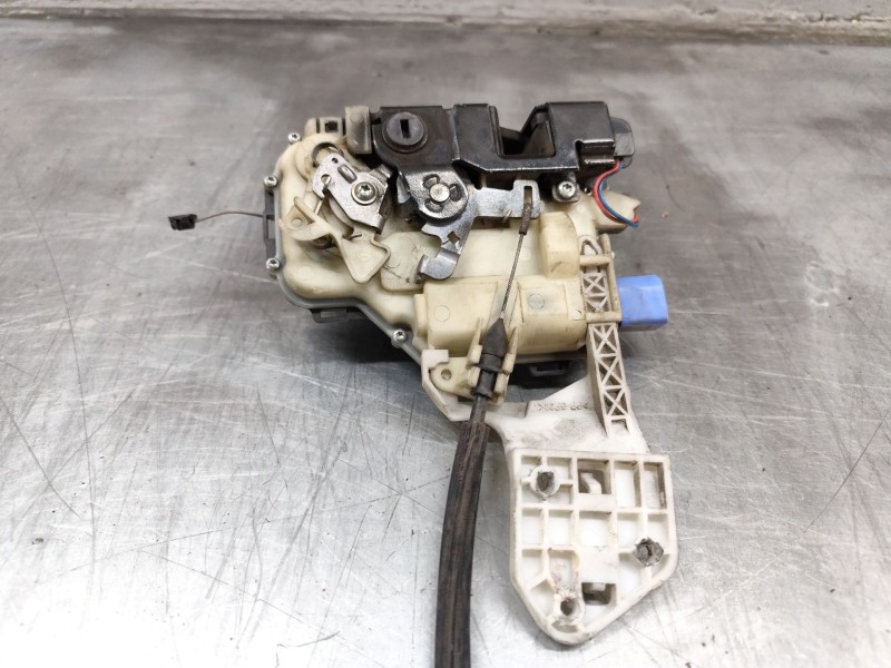 Recambio de cerradura puerta trasera derecha para seat ibiza iii (6l1) 1.9 tdi referencia OEM IAM 3B4839016AN  