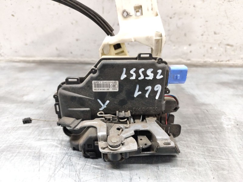 Recambio de cerradura puerta trasera derecha para seat ibiza iii (6l1) 1.9 tdi referencia OEM IAM 3B4839016AN  