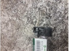 Recambio de boton aire acondicionado para toyota corolla (e12) 1.6 linea sol berlina referencia OEM IAM 153635 229105E 7872135 2