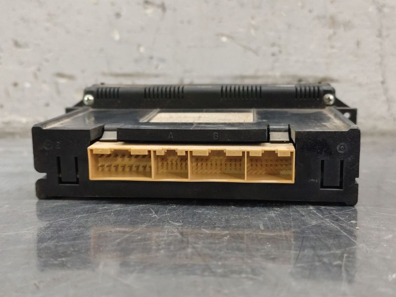 Recambio de mando calefaccion / aire acondicionado para seat leon (1m1) 1.6 16 v referencia OEM IAM 1M0820043E  