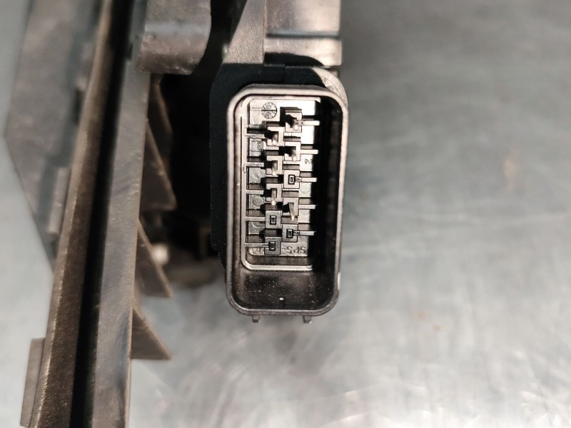 Recambio de cerradura puerta delantera derecha para ford focus c-max (cap) ambiente (d) referencia OEM IAM   