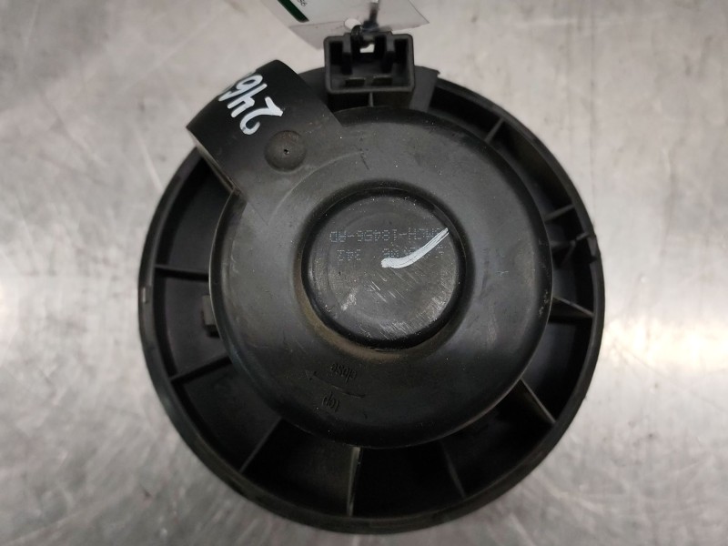 Recambio de ventilador calefaccion para ford focus c-max (cap) ambiente (d) referencia OEM IAM 18456  