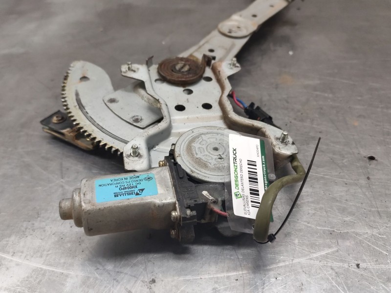 Recambio de elevalunas delantero derecho para kia carens 2.0 crdi ex monovolumen referencia OEM IAM XH004P0  
