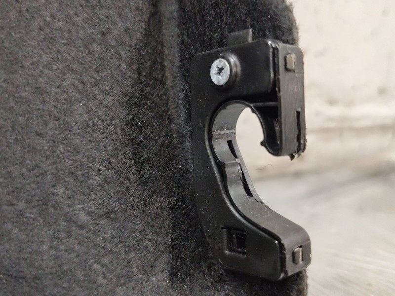 Recambio de bandeja trasera para hyundai i30 (gd) 1.6 crdi referencia OEM IAM   