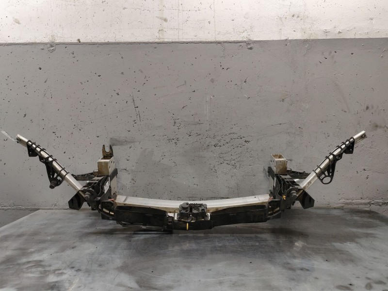 Recambio de panel frontal para mercedes-benz clase gla (x156) gla 200 (156.943) referencia OEM IAM   