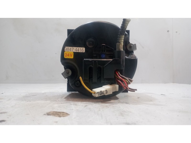 Recambio de tacografo para iveco eurotech (mp) fg  (190 e 34) larga distancia referencia OEM IAM 13182709 4470420 98474416