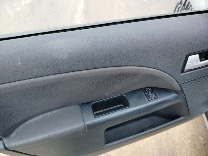 ford mondeo iii (b5y) del año 2001