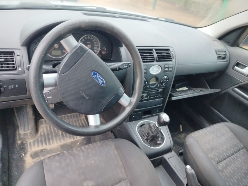 ford mondeo iii (b5y) del año 2001