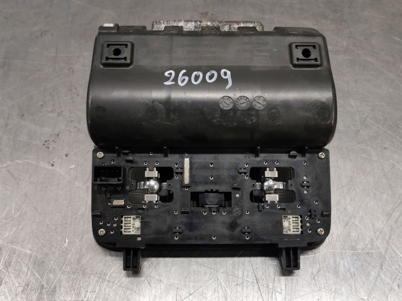 Recambio de luz interior delantera central para hyundai i30 (gd) 1.6 crdi referencia OEM IAM 92800A50XX  