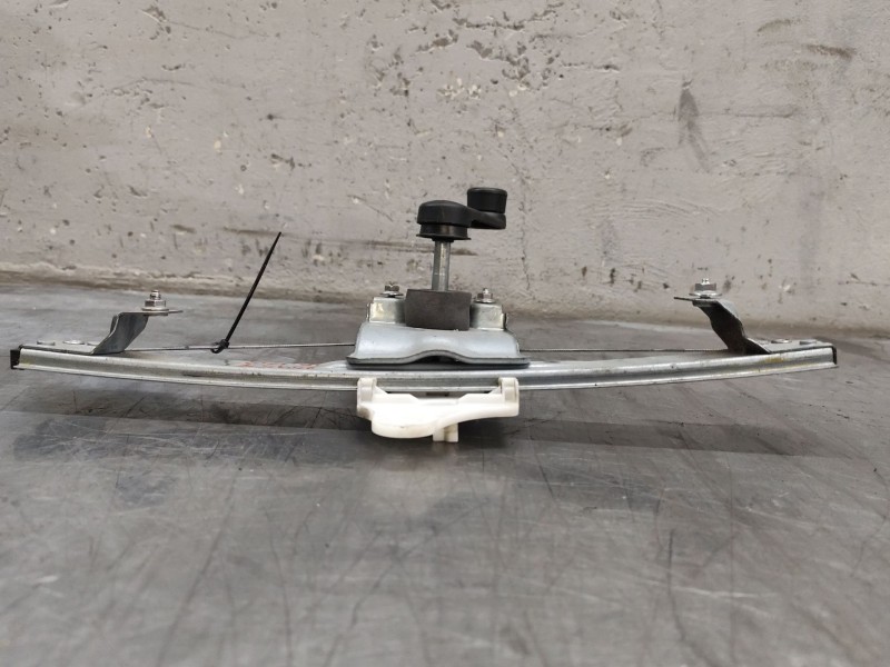 Recambio de elevalunas trasero izquierdo para renault clio iv (bh_) 0.9 tce 90 referencia OEM IAM   