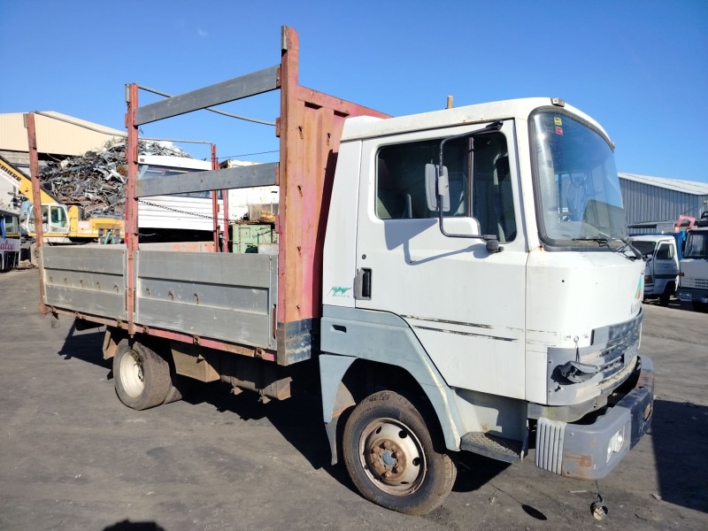nissan trucks l35.09 del año 1989