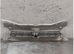 Recambio de rejilla delantera para peugeot partner (s1) combispace referencia OEM IAM    2