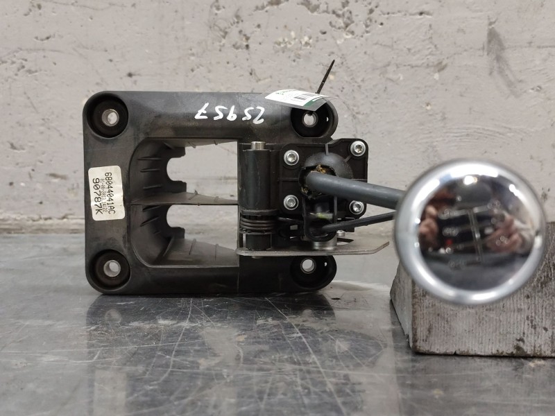 Recambio de palanca cambio para jeep compass (mk49) 2.2 crd referencia OEM IAM 68044041A  