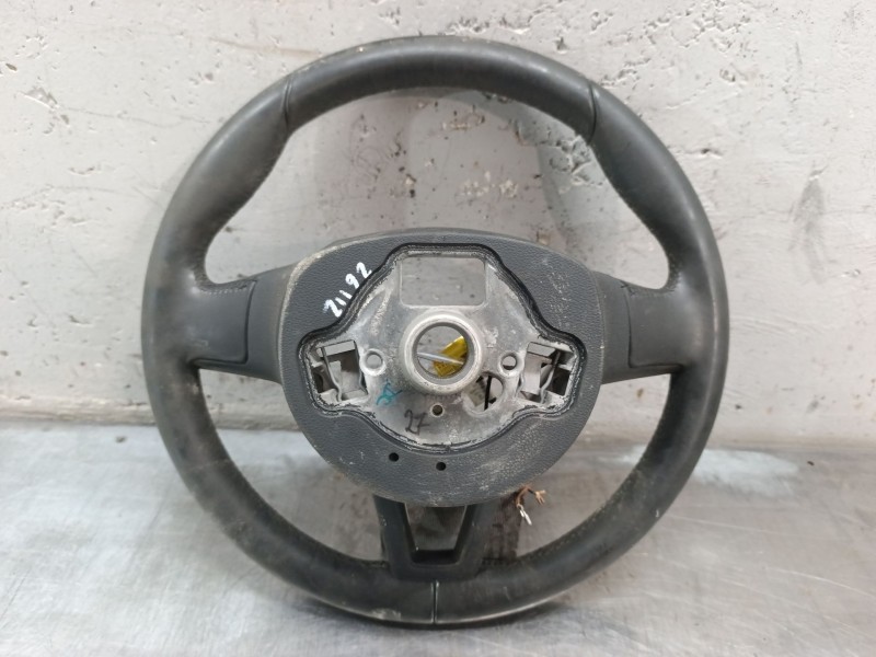 Recambio de volante para skoda fabia iii (nj3) 1.4 tdi referencia OEM IAM 3076472  