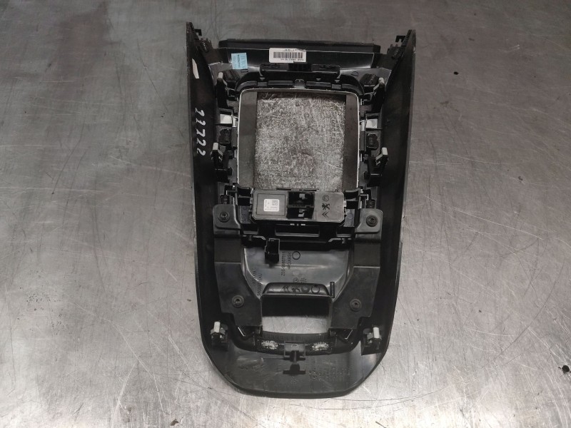 Recambio de consola central para peugeot 308 active referencia OEM IAM   