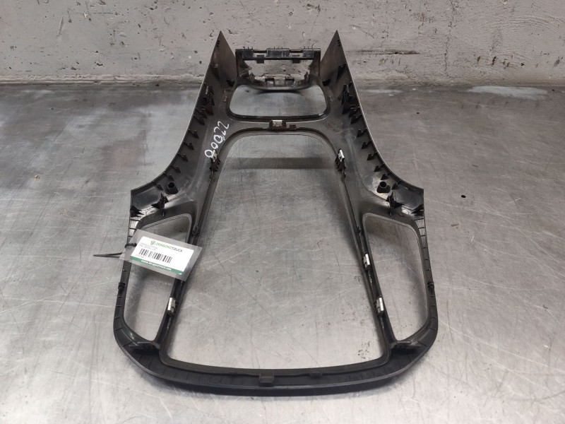 Recambio de consola central para opel astra j lim. excellence referencia OEM IAM   