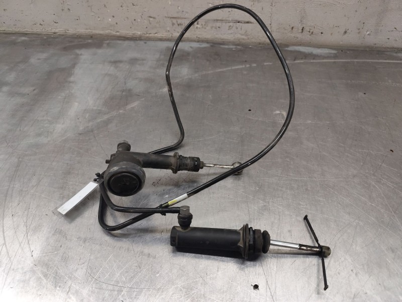 Recambio de bomba embrague para iveco daily config. paquetería cabina simple 35s... batalla 3750 referencia OEM IAM   