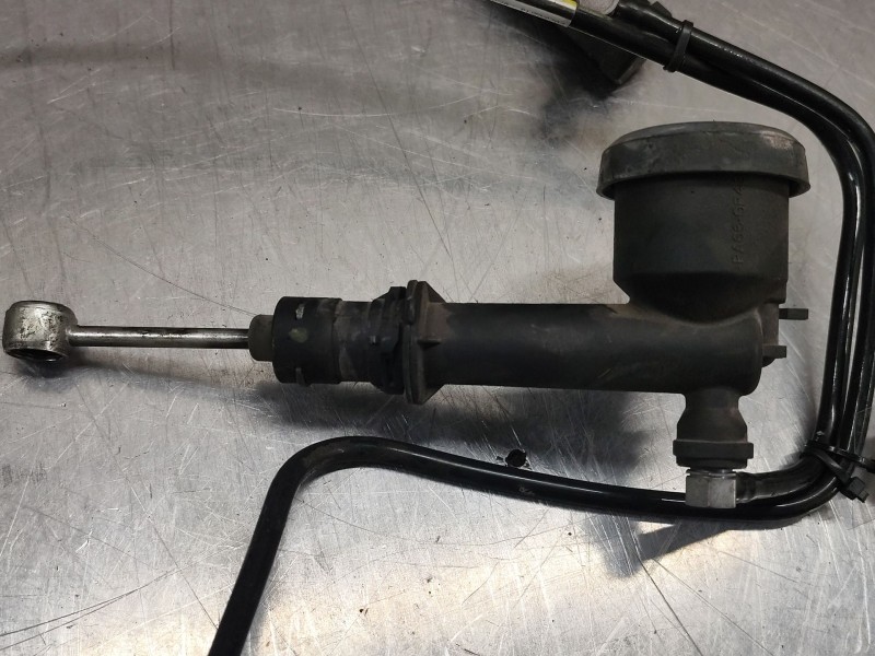 Recambio de bomba embrague para iveco daily config. paquetería cabina simple 35s... batalla 3750 referencia OEM IAM   