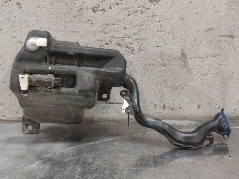 Recambio de deposito limpia para mercedes-benz clase gla (x156) gla 200 (156.943) referencia OEM IAM   