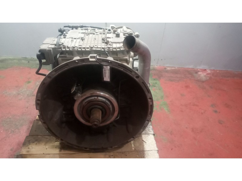 Recambio de caja cambios para renault magnum ab 2005 12.8 diesel referencia OEM IAM AT2512C 20083540002 3190532